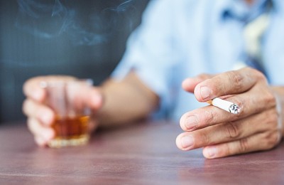 Studiu: una din cinci persoane va dezvolta cancer. Factorii confirmați de cercetători