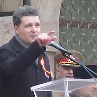 Românii care l-au huiduit pe Nicușor Dan de Ziua Unirii Principatelor au fost vânați și sancționați cu amenzi usturătoare. Președintele le-a spus că au tot dreptul să protesteze, deoarece e un drept pentru care s-a murit
