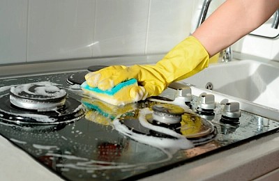 Colțurile casei unde se adună cele mai multe bacterii. Ce trebuie igienizat mai des