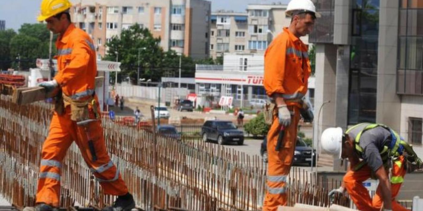 INS: 7,6 milioane de români au o ocupație, 10,8 milioane de români nu lucrează pentru că fie sunt pensionari, fie au nevoie de ajutor social sau sunt elevi și studenți