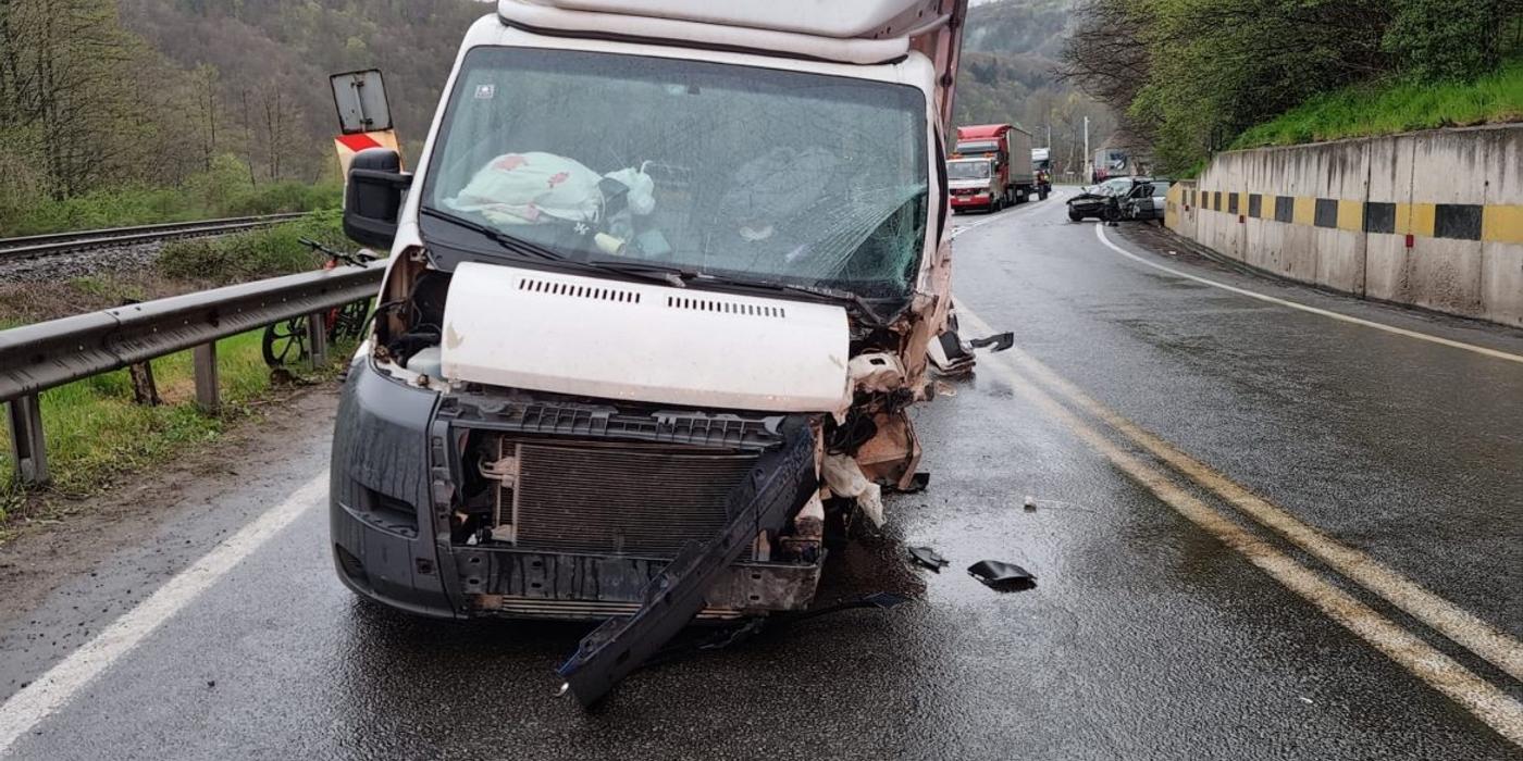 Un accident de circulație a avut loc marți seara pe DN1 E60, în localitatea Negreni