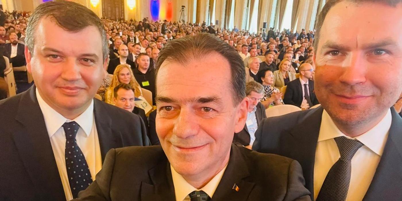 Polul de dreapta, acord de principiu pentru lista la europarlamentare. Cum îşi împart locurile USR, PMP şi Forţa Dreptei