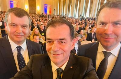 Polul de dreapta, acord de principiu pentru lista la europarlamentare. Cum îşi împart locurile USR, PMP şi Forţa Dreptei