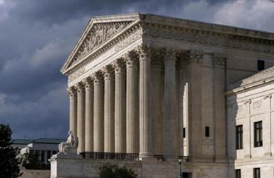 Curtea Supremă a SUA dă dreptate giganţilor din tehnologie, în defavoarea victimelor atacurilor teroriste