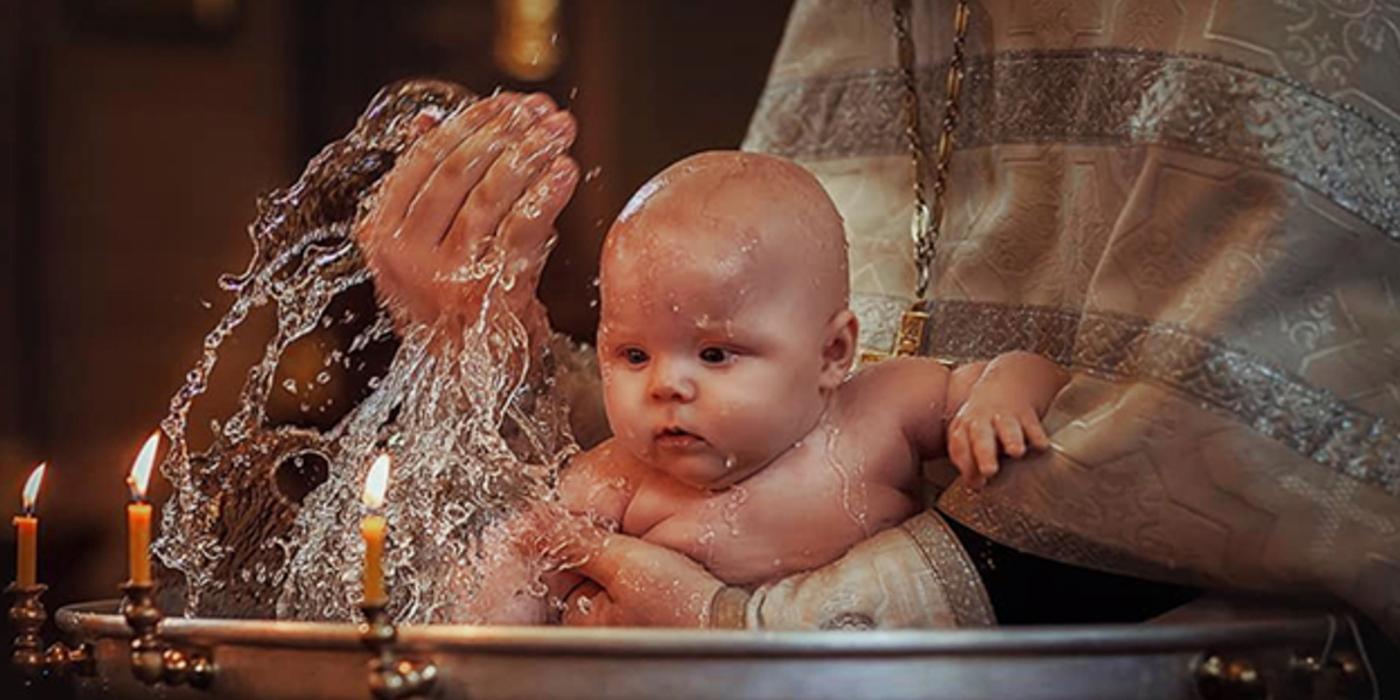 Ce fel de obiecte și articole ai nevoie pentru botez și cine le achiziționează?