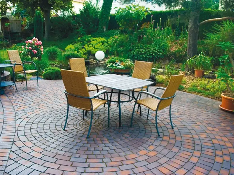 Alege sa petreci mai mult timp afara decoreaza si experimenteaza in outdoor