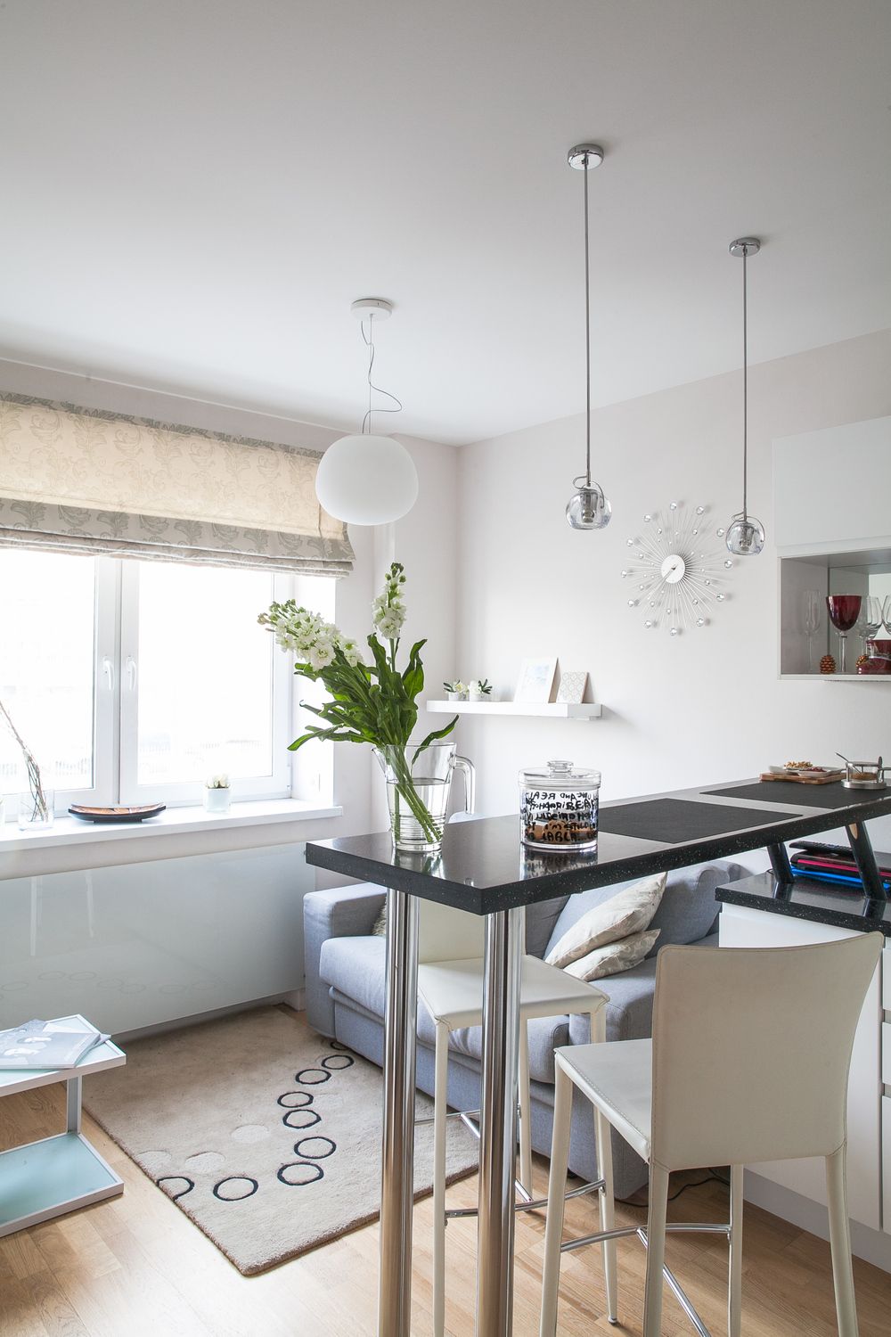 Amenajare de spatii mici sau cand 35 de metri patrati inseamna acasa