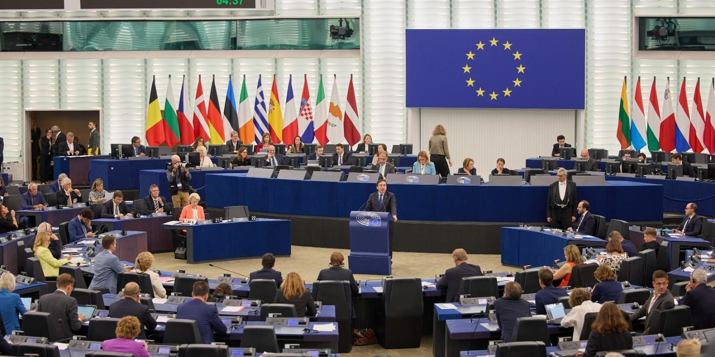 Parlamentul European a adoptat decizia de a prelungi cu un an măsura de liberalizare a comerţului dintre UE şi Republica Moldova