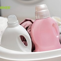 Detergenți ecologici pentru rufe BioCorner – soluția bio pentru hainele bebelușilor
