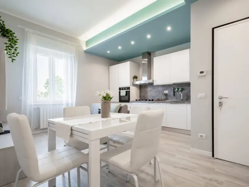 Transformare inedita pentru un apartament de 2 camere poze inainte si dupa
