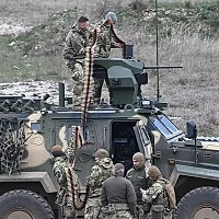 Orban, prietenul lui Putin, a primit din Turcia vehicule blindate Gidran. Cu cine se va lupta?