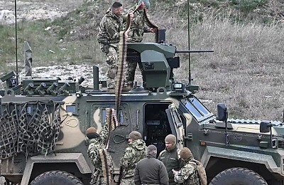 Orban, prietenul lui Putin, a primit din Turcia vehicule blindate Gidran. Cu cine se va lupta?