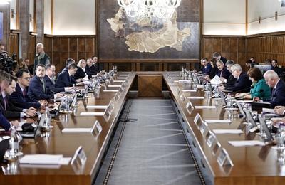 Executivul a aprobat schema de ajutor de minimis pentru întreprinderile mici şi mijlocii, în contextul crizei economice generate de pandemie şi afectaţi de creşterea ROBOR, în valoare de peste 86 milioane lei