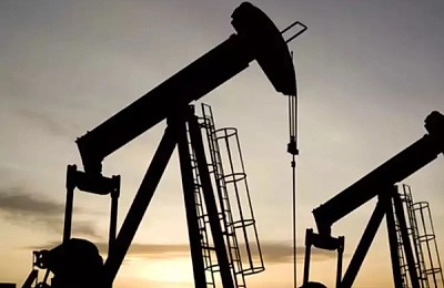 Preţurile petrolului au scăzut marţi cu 1%