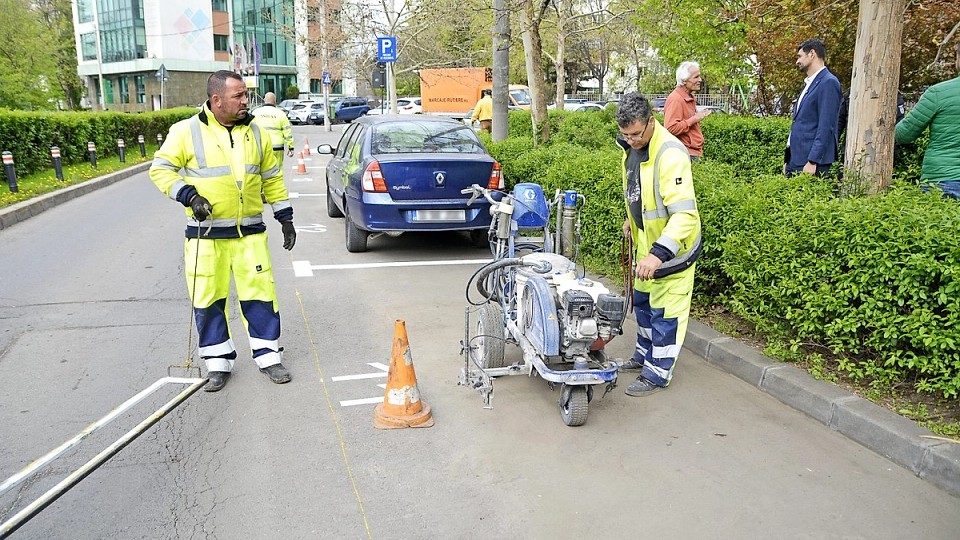 453 de noi locuri de parcare în Sectorul 1. Lista străzilor unde se lucrează