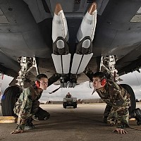 România cumpără din SUA bombe de aviație de mare precizie. Costă 84.000.000$