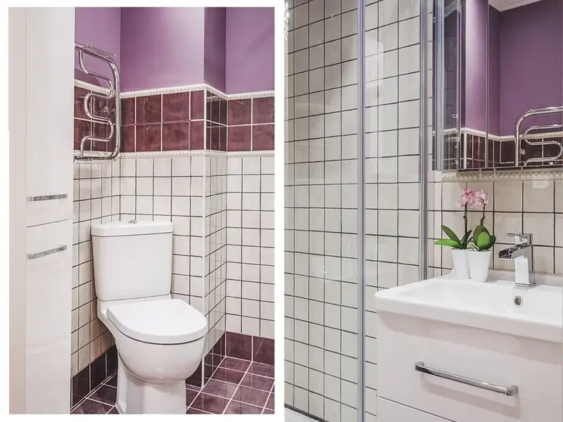 O baie de 3 metri patrati amenajata cu mov