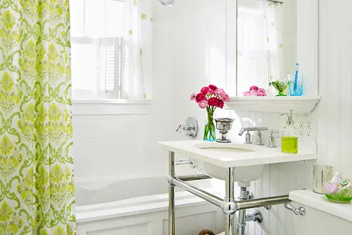 3 modele de amenajari pentru bai mici