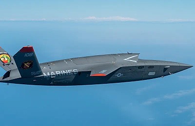 Piloți SUA de F-15 și F-16 conduc drone XQ-58A Valkyrie într-un test revoluționar în luptă