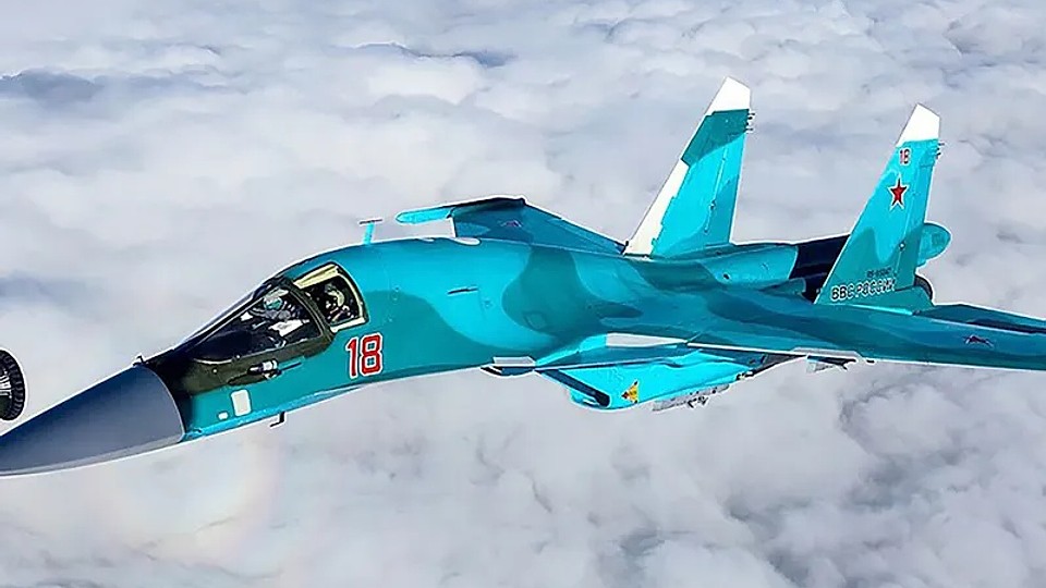 Război: Ucraina atacă super avioanele Rusiei Su-34 și Su-35 care costă 36.000.000$ bucata