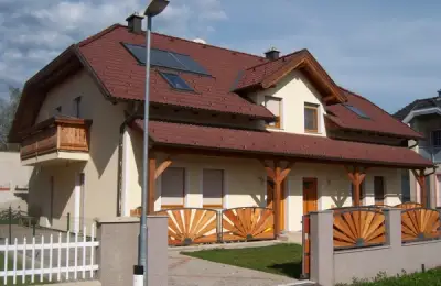 (P) Case uitate si redescoperite in locuri de poveste