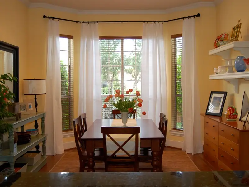 Cum sa-ti racoresti casa pe timpul verii