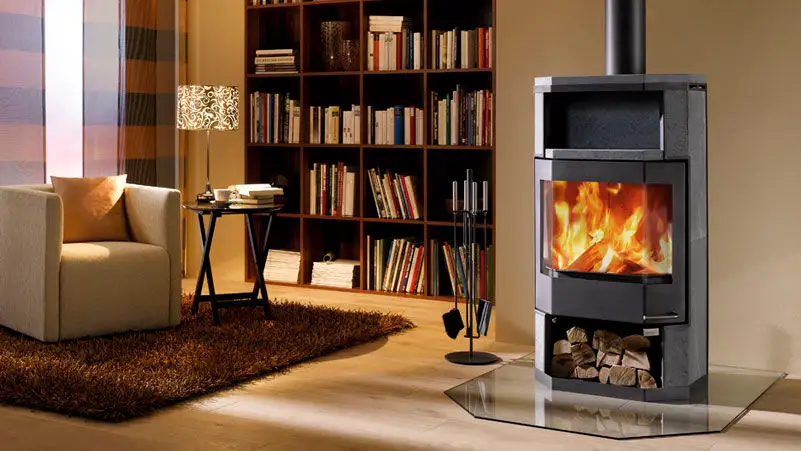 Soba pe lemne extrem de moderna