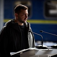 Zelenski vrea un contingent de cel puțin 200.000 de militari europeni pentru menținerea păcii în Ucraina