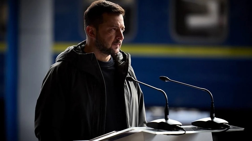 Zelenski vrea un contingent de cel puțin 200.000 de militari europeni pentru menținerea păcii în Ucraina