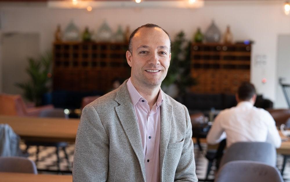 Bright Spaces se extinde și îl aduce pe Mike Hapoianu ca Regional Manager
