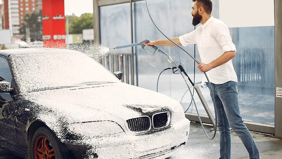 Ce presupune un proiect pentru o spălătorie auto cu 3 boxe și care sunt etapele de realizare