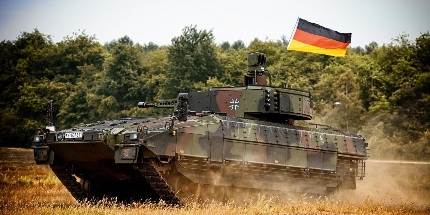 Germania a plasat o comandă de 1 miliard de euro pentru încă 50 de vehicule de luptă de infanterie Puma, companiilor Rheinmetall şi KMW