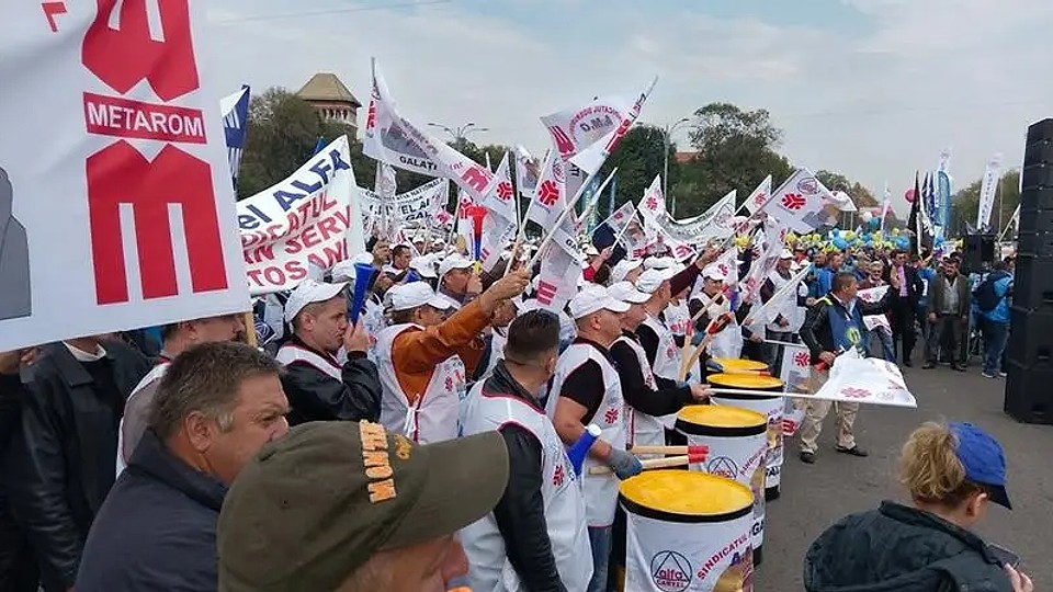 Avertisment dur al Cartel Alfa: „Butoiul de pulbere poate exploda în orice moment, iar politicienii se joacă cu chibriturile”