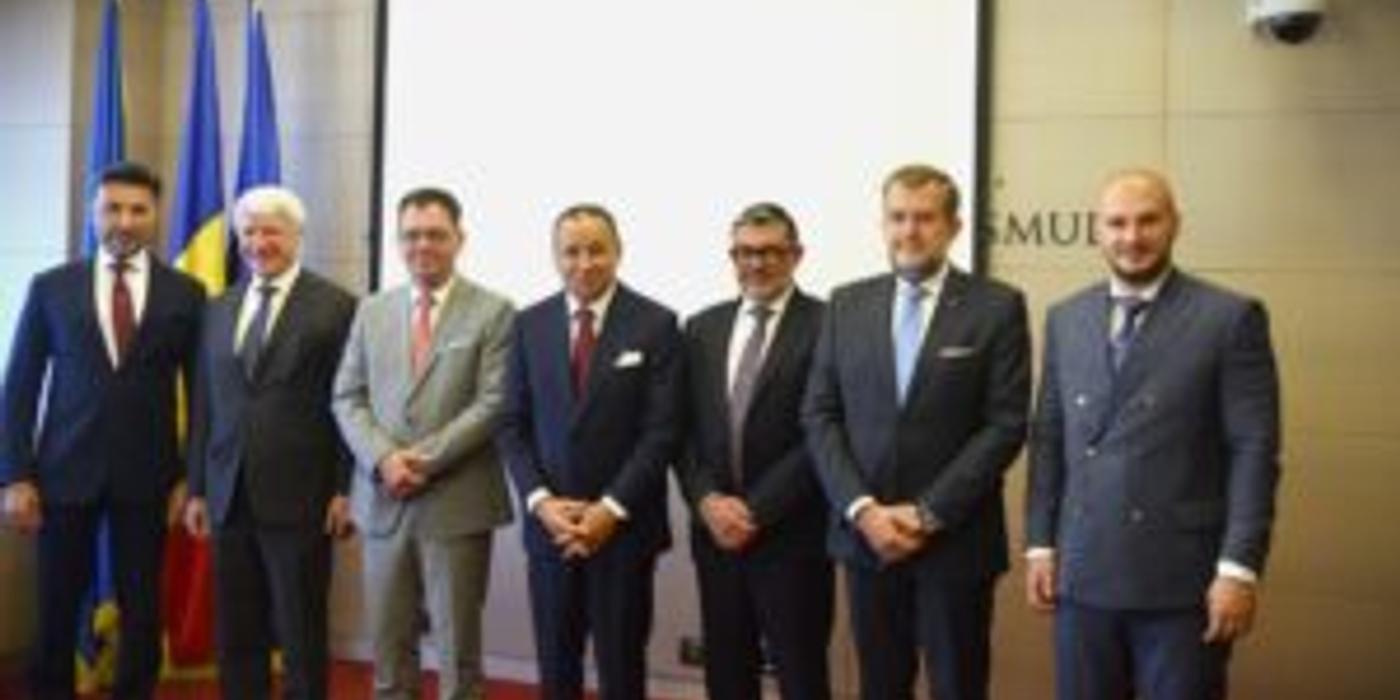 Ministrul Economiei, discuţii cu reprezentanţii grupului italian GKSD Investment Holding despre noi domenii de investiţii în România