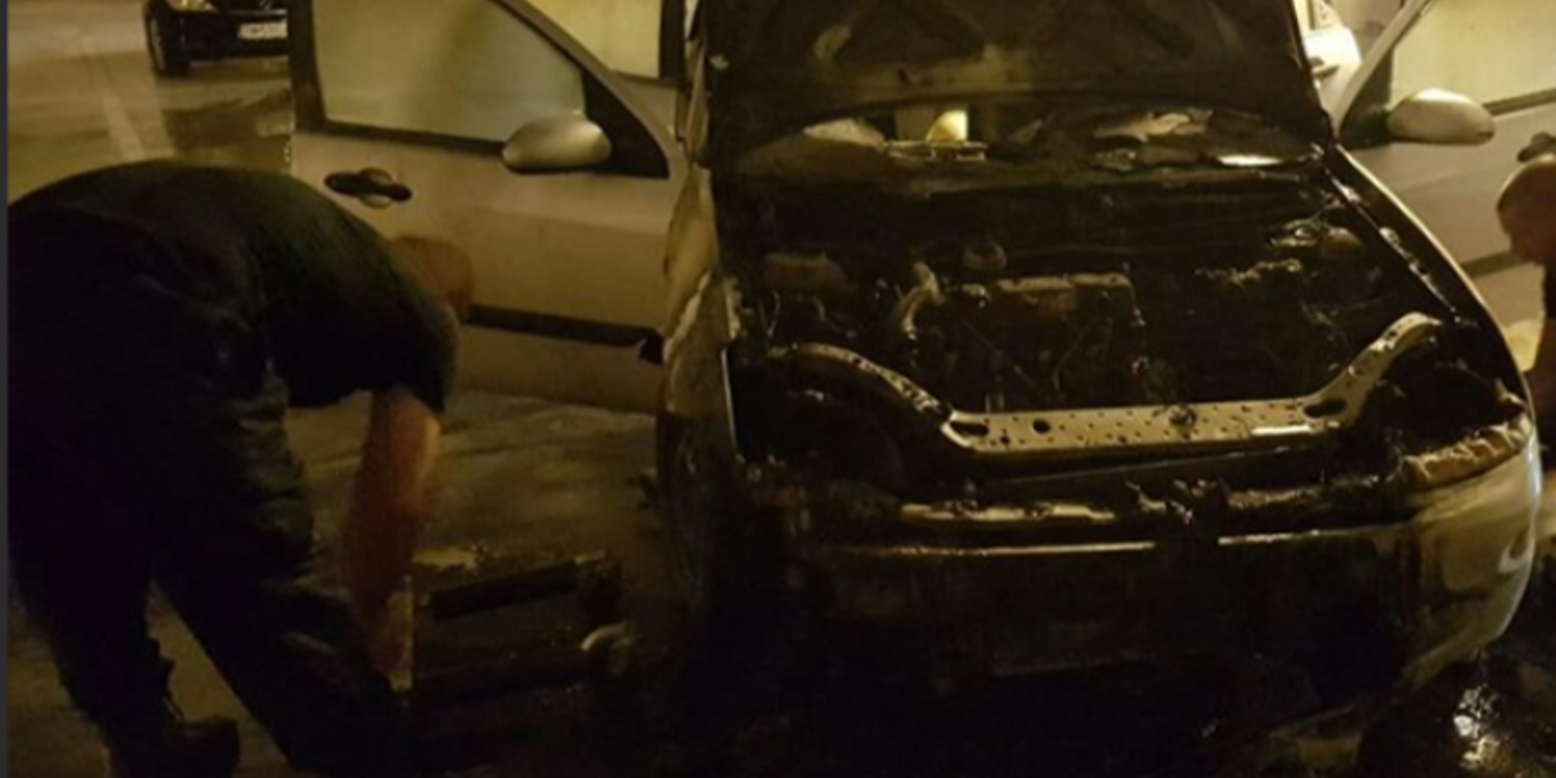 Incendiu, în această dimineață, la un autoturism aflat într-o parcare subterană de pe Bulevardul 21 Decembrie 1989