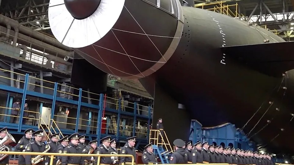 „Toate planurile noastre sunt îndeplinite”. Putin spune ce pot noile arme cu capacitate nucleară ale Rusiei / Racheta balistică Oreșnik, în producția de serie