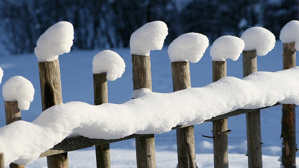 Ciclon polar peste România. Boboteaza vine cu ninsori abundente, viscol și polei
