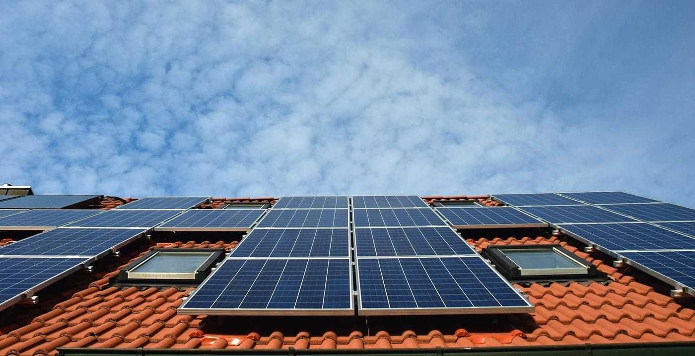Ministrul Mediului: E politica Ministerului aceea de a creşte bugetul alocat panourilor fotovoltaice şi de a ne opri atunci când şi pe ultimul acoperiş din România va fi instalat un astfel de panou