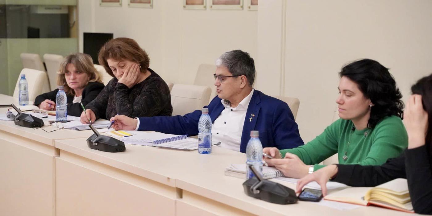 Ministrul Finanţelor, întâlnire cu primarii, pentru a discuta despre finanţarea proiectelor din bani europeni / Analiză până la finalul lunii pentru a găsi cea mai bună soluţie bugetară