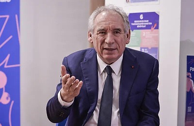 Franța ia în calcul folosirea activelor rusești înghețate pentru sprijinirea Ucrainei