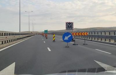 Restricții de circulație pe Autostrada A10 din judeţul Cluj. O porţiune de carosabil s-a surpat