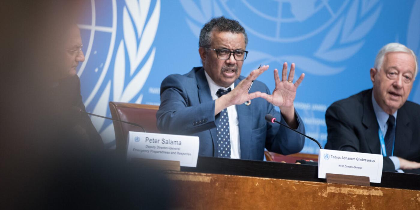 Anchetă OMS în industria farma. Sute de copii au murit după ce au fost tratați cu sirop de tuse