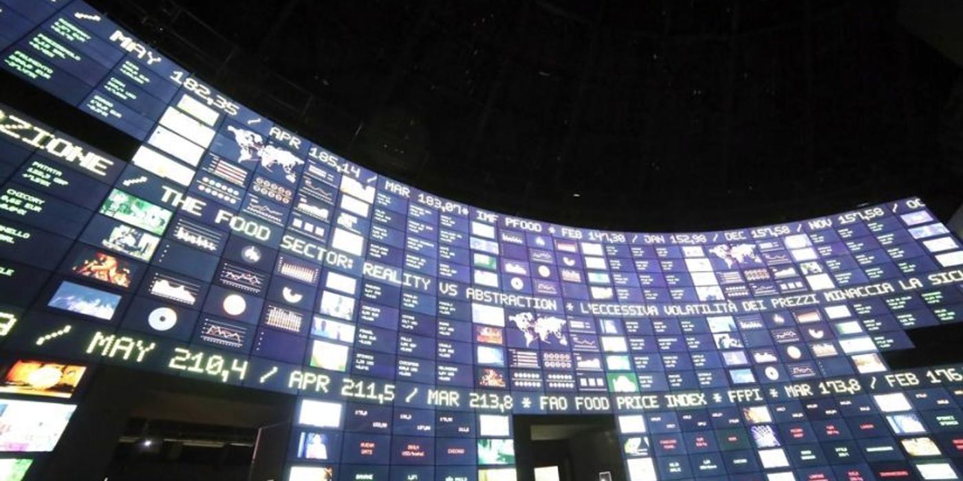 Bursele europene au închis vineri în creştere, după ce au atins cel mai ridicat nivel din ultimele nouă săptămâni