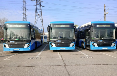 Facilități pentru elevii din Constanța. Abonamentul gratuit CT BUS trece la formatul digital pe card