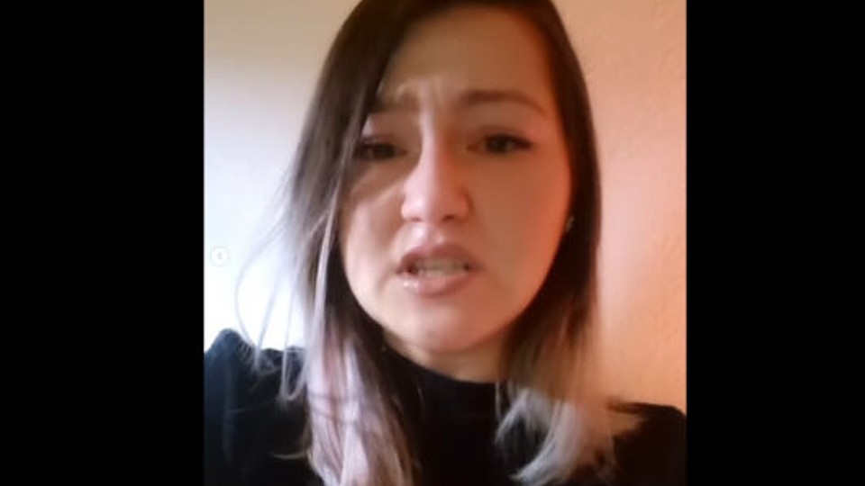Oana Lasconi s-a înscris în Partidul Socialist Român, continuator al Partidului Comunist: Fiica Elenei Lasconi deplânge dispariția Uniunii Sovietice, elogiază bolșevicii și speră ca „Revoluția din Octombrie să inspire un nou capitol pentru omenire“