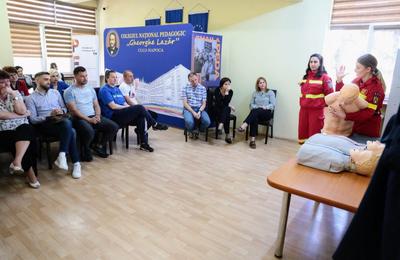 Cadrele didactice din unitățile de învățământ clujene vor lua parte la cursuri de prim ajutor calificat