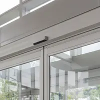 Cum să îți automatizezi feroneria de fereastră pentru o casă mai confortabilă