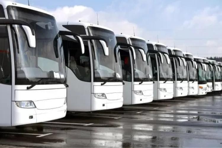 Traficul feroviar va fi restricționat total sau parțial pe ruta Cluj-Bihor. Transportul călătorilor se va face cu autocare și autobuze