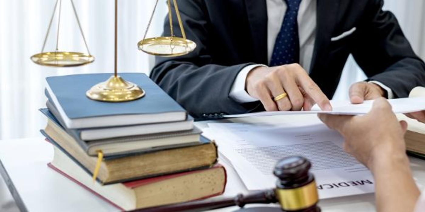 Cât de important este serviciul de consultanță juridică din partea unui avocat de drept penal?