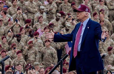 Alertă maximă în Orientul Mijlociu. Trump, gata să lovească Iranul: Armata se va acoperi de glorie